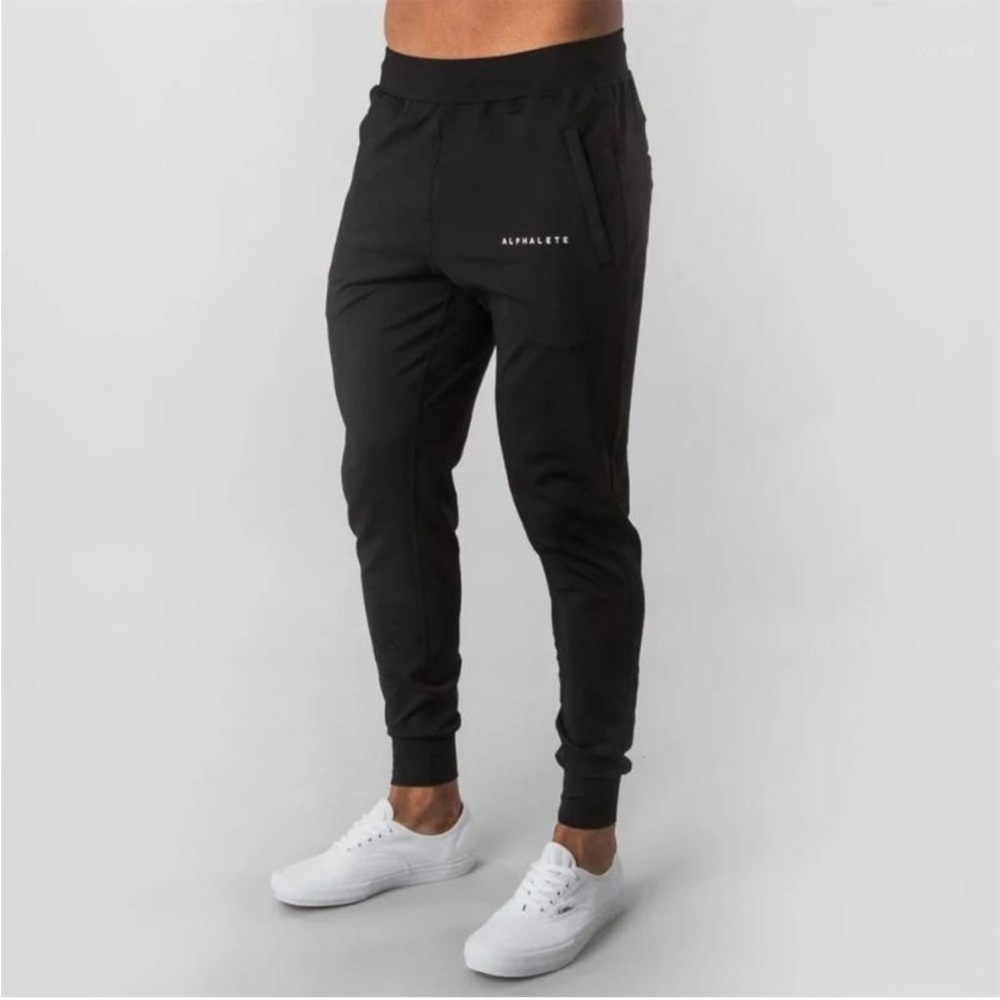 Alphalete trace joggers men’s size small black